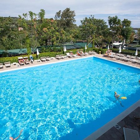 Il Frantoio Camping San Bartolomeo Al Mare Exteriér fotografie