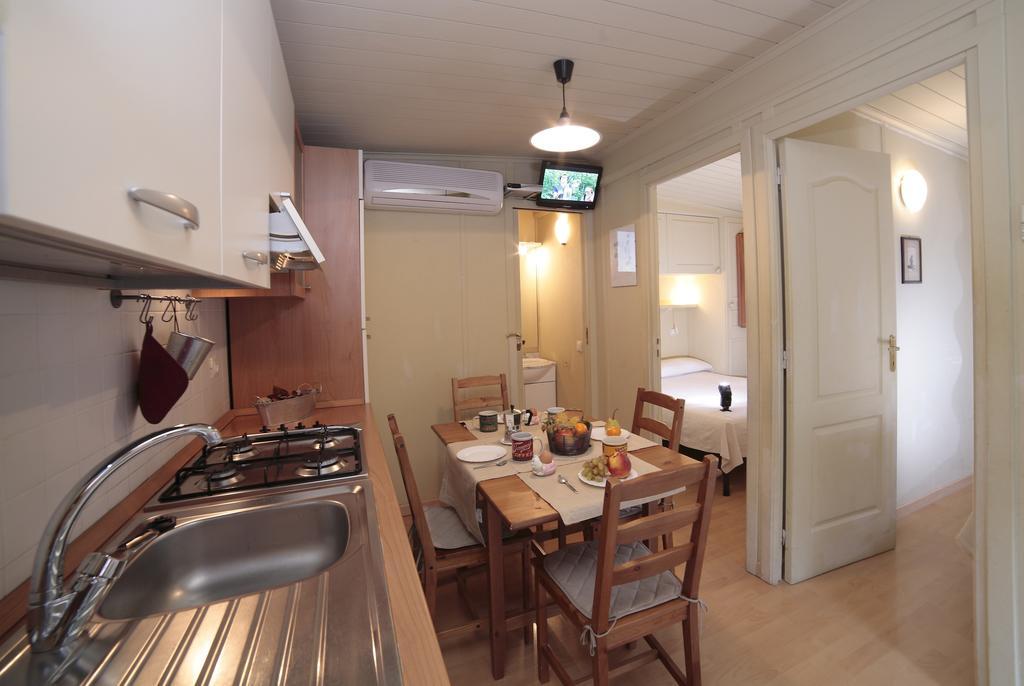 Il Frantoio Camping San Bartolomeo Al Mare Pokoj fotografie