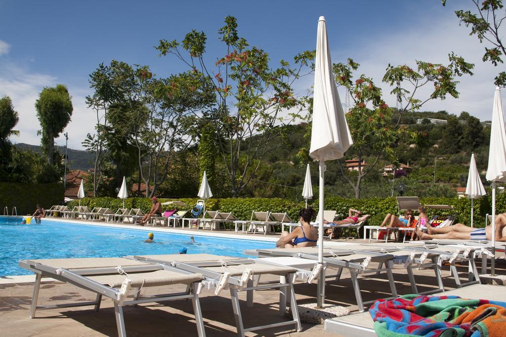 Il Frantoio Camping San Bartolomeo Al Mare Exteriér fotografie